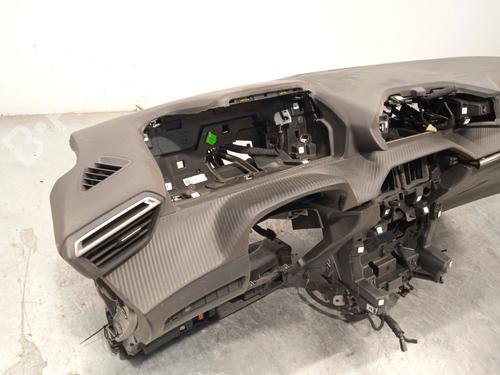 Dashboard PEUGEOT 208 II (UB_, UP_, UW_, UJ_) 1.2 PureTech 100 | BP30154889C46