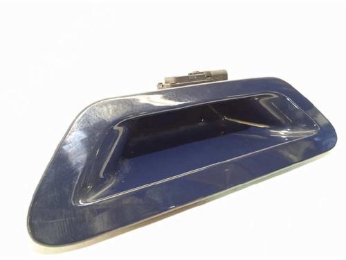 Used Tailgate handle Tailgate handle 15831985 15831985