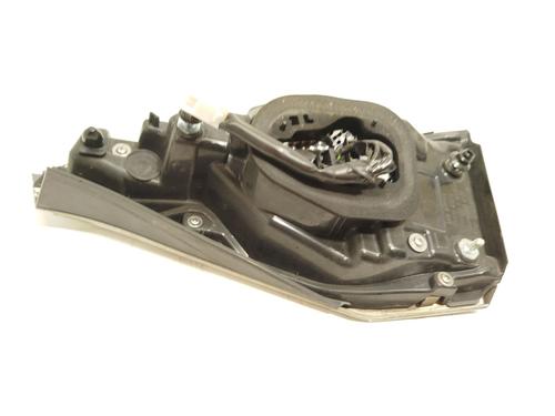 Left tailgate light TOYOTA COROLLA Saloon (_E21_) 1.8 VVTi Hybrid (ZWE211, MZEA12) | BP33324720C79 - Image 3