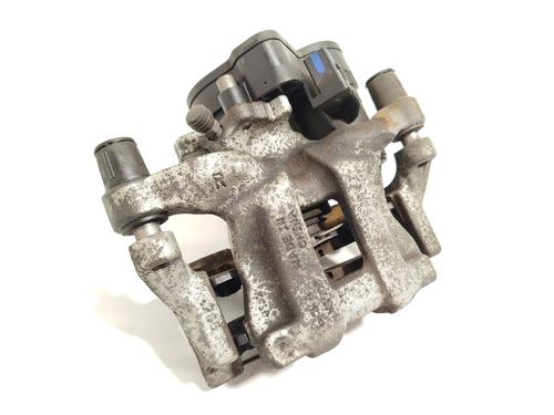 BP30566927M106 main image