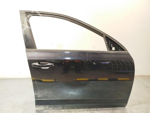 Used Right front door SKODA OCTAVIA III (5E3, NL3, NR3) 1.6 TDI (110 hp) 23192009