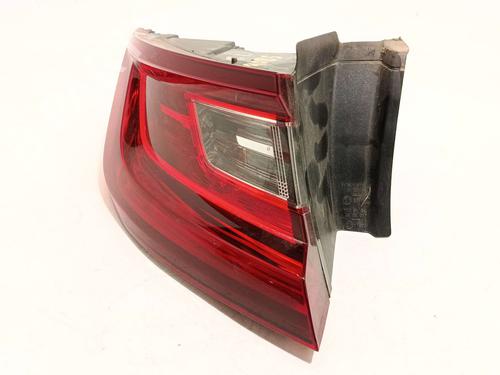 Left taillight RENAULT MEGANE IV Hatchback (B9A/M/N_) 1.5 Blue dCi 115 (B9A6) | BP39560537C34 - Image 3