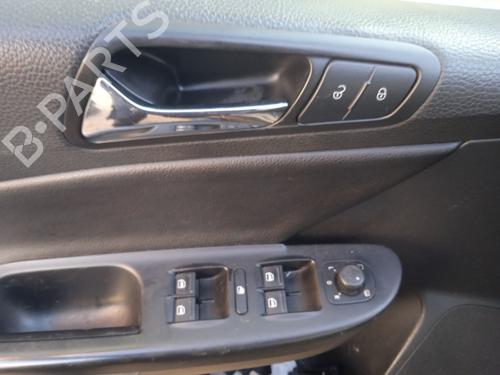 Fuse box VW PASSAT B6 (3C2) 2.0 TDI | BP36500640E1 - Image 33