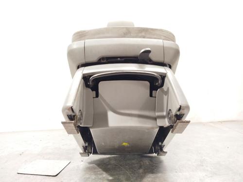 Rear seat VW MULTIVAN T5 (7HM, 7HN, 7HF, 7EF, 7EM, 7EN) 2.5 TDI | BP31623574C17 