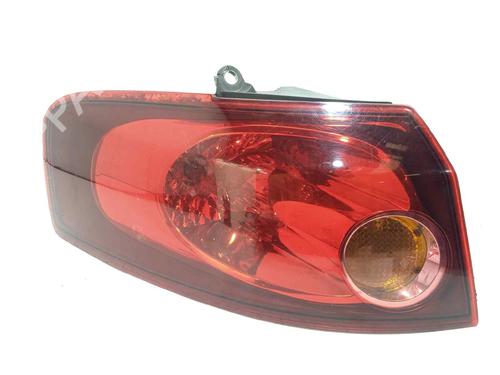 Used Left taillight Left taillight 16497775 16497775