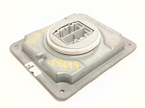 Centralita faros xenon Centralita faros xenon FORD FOCUS IV (HN) 1.0 EcoBoost (125 hp) 37421840 37421840