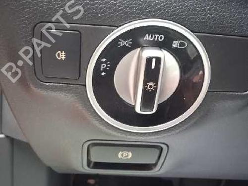 Front left window mechanism MERCEDES-BENZ GLA-CLASS (X156) GLA 200 CDI / d (156.908) | BP9824056C22