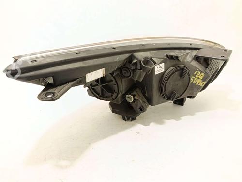 Left headlight KIA CARENS IV 1.7 CRDi | BP38518041C28 - Image 3