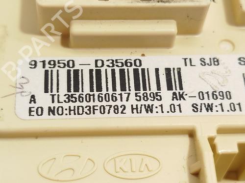 Fuse box HYUNDAI TUCSON (TL, TLE) 1.6 GDi | BP29393895E1 