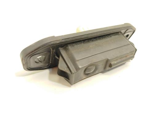 Used Tailgate handle TOYOTA COROLLA Hatchback (_E21_, _EA1_, _EH1_) 1.8 Hybrid (ZWE211, ZWE219) (122 hp) 22316981