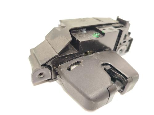 Used Tailgate lock CITROËN C3 III (SX) 1.2 VTi 82 LPG (82 hp) 26208562