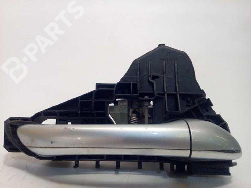 Used Front right exterior door handle Front right exterior door handle MERCEDES-BENZ M-CLASS (W164) ML 300 CDI 4-matic (164.120) (190 hp) 5868418 5868418