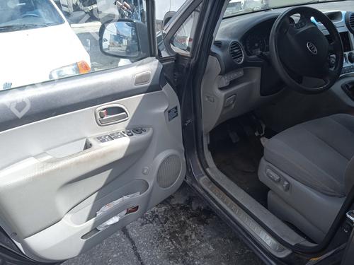 Left taillight KIA CARENS II MPV (FJ) 2.0 CRDi | BP20146188C34 