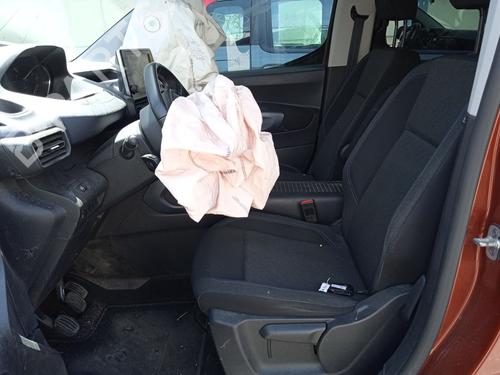 Fuse box PEUGEOT RIFTER 1.5 BlueHDi 130 | BP25487711E1 