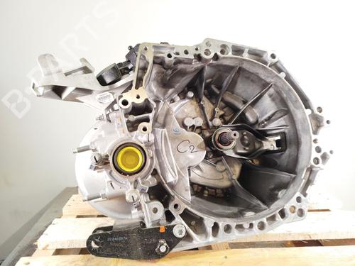 Used Gearbox Gearbox PEUGEOT 2008 II (UD_, US_, UY_, UJ_, UR_, UC_) 1.2 PureTech 100 (USHNK) (101 hp) 33799765 33799765