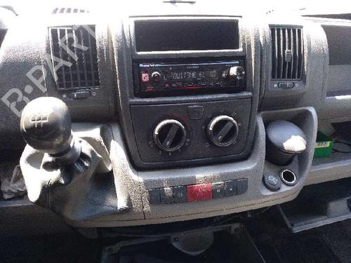 Left front steering knuckle CITROËN JUMPER II Bus | BP5803716M25