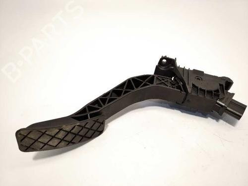 Used Pedal Pedal 4890364 4890364