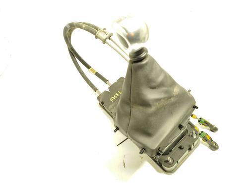 Used Gear lever PEUGEOT 308 II (LB_, LP_, LW_, LH_, L3_) 1.2 THP 130 (131 hp) 32673792