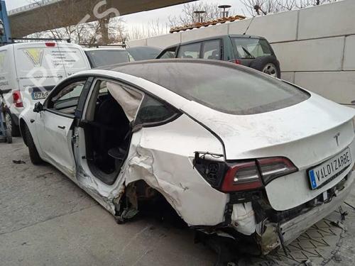 Electronic module TESLA MODEL 3 (5YJ3)  | BP12109883M83  - Image 7