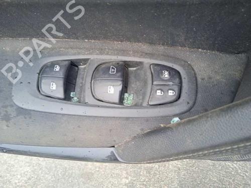 Left front window switch RENAULT KADJAR (HA_, HL_) 1.2 TCe 130 (HLMR) | BP16338872I27 