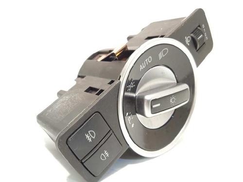 headlight-switch-infiniti-q30-16-255425da7b-2015-8327666 main image