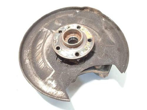 Used Left rear steering knuckle VOLVO XC90 II (256) D5 AWD (235 hp) 13814420