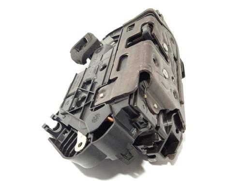 Used Front right lock VW T-ROC (A11, D11) 1.6 TDI (115 hp) 7773124