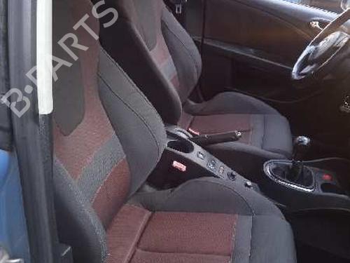 Right mirror SEAT LEON (1P1) 1.9 TDI | BP15766134C27 