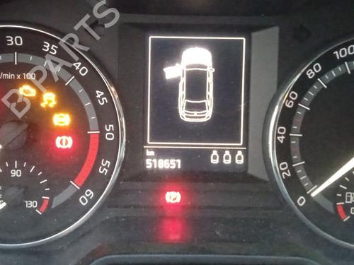 Instrument cluster SKODA OCTAVIA III Combi (5E5, 5E6) 2.0 TDI 4x4 | BP29525717C47 