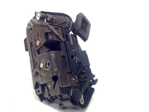 Venstre bagtil lås SEAT ATECA (KH7, KHP) 1.6 TDI (115 hp) 5214926