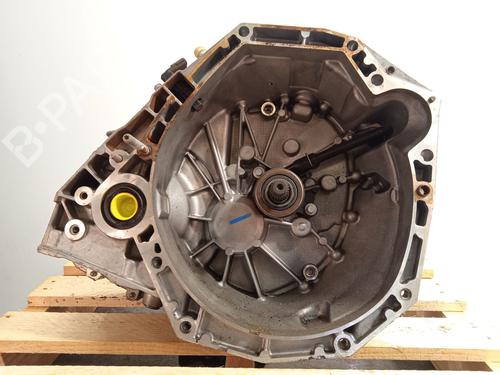 Used Gearbox RENAULT CLIO V (B7_) 1.5 Blue dCi 100 (B7AD) (101 hp) 18962088