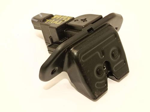 Used Tailgate lock Tailgate lock KIA RIO IV (YB, SC, FB) 1.2 CVVT (84 hp) 40121300 40121300