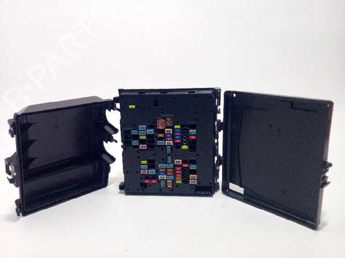 Used Fuse box Fuse box 4591152 4591152