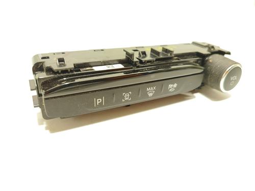 switch-ford-kuga-iii-dfk-2019-32213390 main image