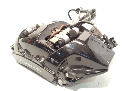Venstre bremsecaliper bak PORSCHE 911 Convertible (992) 3.8 Turbo S (992650) (650 hp) 24040037
