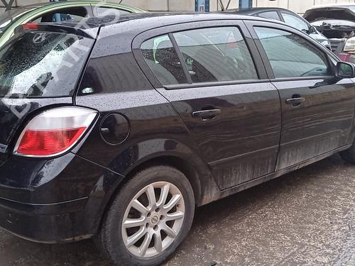 Høyre baklys OPEL ASTRA H (A04) 1.7 CDTI (L48) | BP30687060C35 