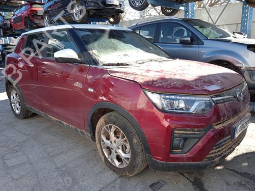 Right headlight SSANGYONG TIVOLI 1.2 | BP26502995C29