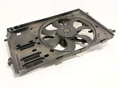 radiator-fan-renault-megane-iv-hatchback-b9amn_-2015-39560533 main image
