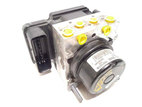 Used ABS pump TOYOTA YARIS (_P13_) 1.5 (NSP131_) (112 hp) 16676398