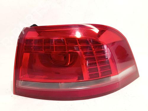 right-taillight-vw-passat-b7-variant-365-2010-2011-2012-2013-2014-2015-38510105 main image