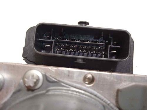 ABS pump TOYOTA AURIS (_E18_) 1.6 D4-D (WWE185_) | BP17678551M43