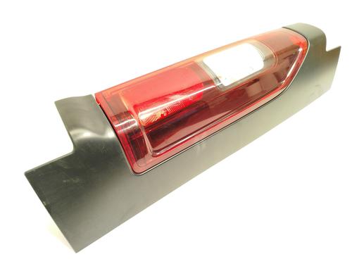 Used Right taillight OPEL VIVARO B Van (X82) [2014-2020]  33016806