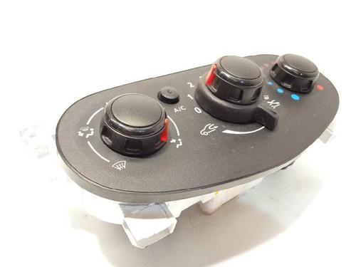 Used Climate control DACIA SANDERO II 1.5 dCi 75 / Blue dCi 75 (B8JW, B8M4, B8AH, B8M7, B8M6) (75 hp) 9455594