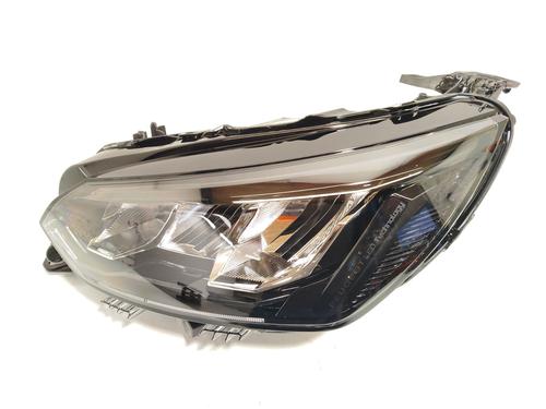 Used Left headlight PEUGEOT 208 II (UB_, UP_, UW_, UJ_) [2019-2025]  29418180