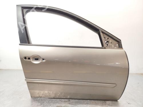 Used Right front door RENAULT LAGUNA III (BT0/1) 2.0 dCi (BT01, BT08, BT09, BT0E, BT0K, BT12, BT1C, BT1D,... (150 hp) 30453190