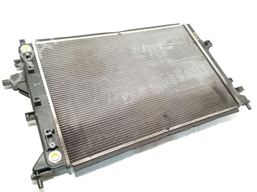 Used Water radiator KIA NIRO I (DE) E-NIRO (204 hp) 32165466