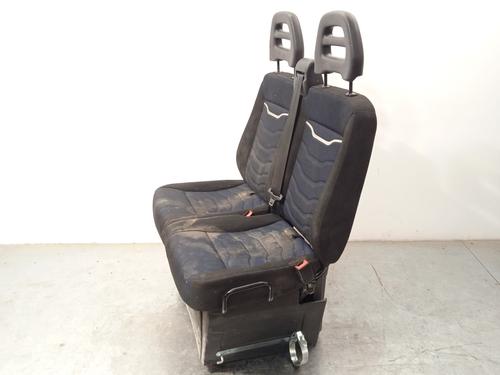 Right front seat IVECO DAILY VI Van 35S16, 35C16, 40C16, 50C16, 70C16 | BP28108074C16 - Image 2