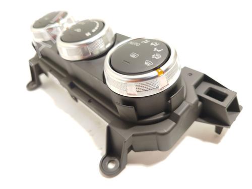 Climate control MAZDA 2 Hatchback (DL, DJ) 1.5 SKYACTIV-G | BP26325368I5