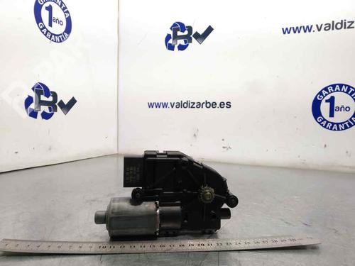 Motor techo deslizable AUDI Q7 (4LB) 3.0 TDI quattro (233 hp) 4L0959591 | 0390200071