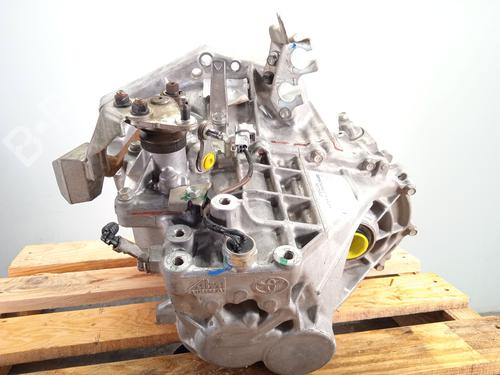 Gearkasse TOYOTA YARIS (_P9_) 1.0 VVT-i (KSP90_, KSP90R) | BP29977773M3